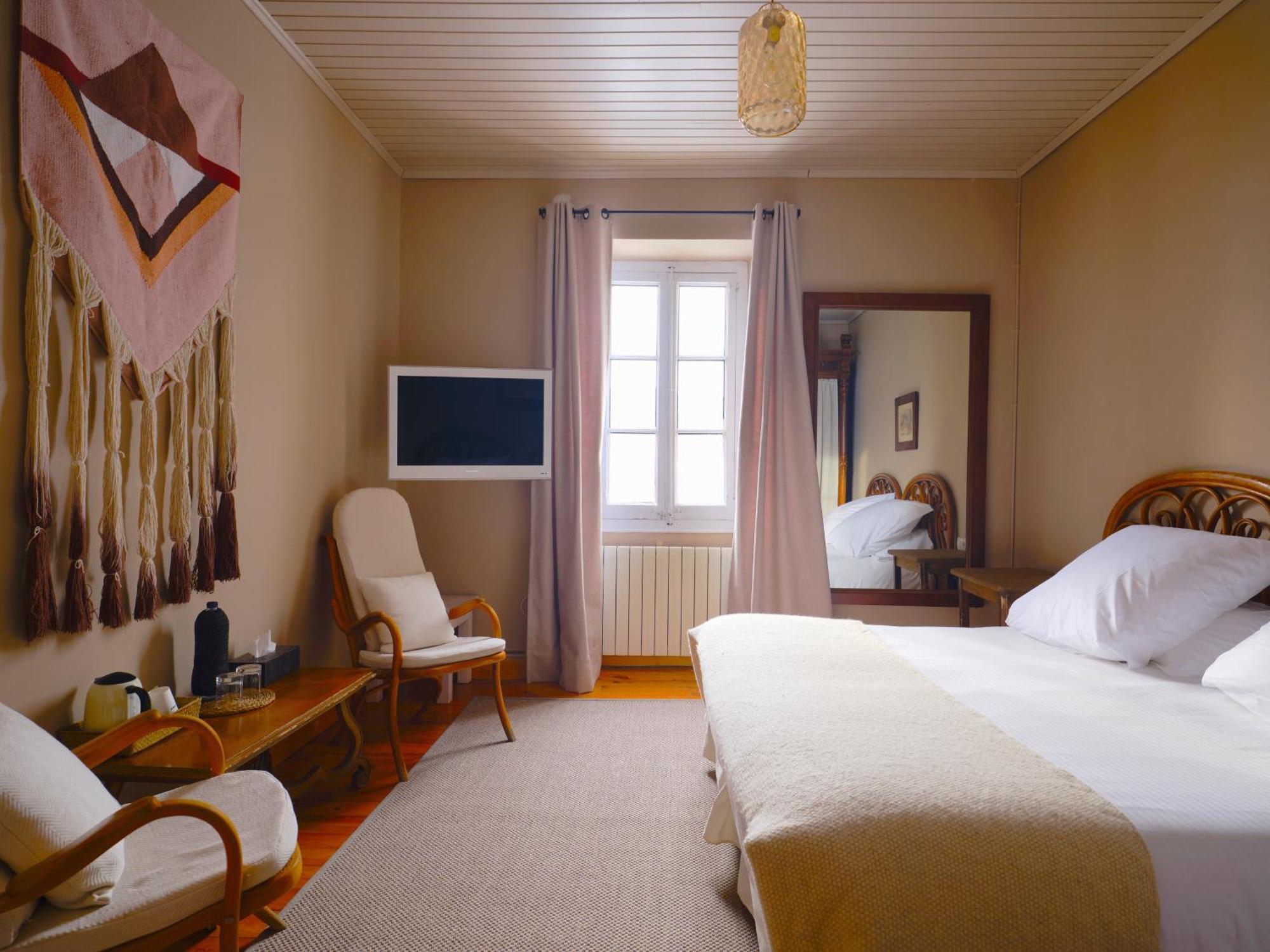 プッチェルダー Mas Sant Marcゲストハウス 部屋 写真